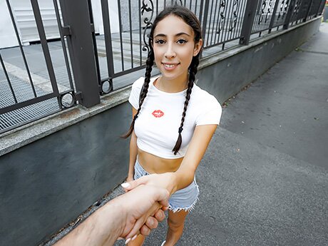 Watch Cute Young Latina Agrees To Have Sex With A Stranger video